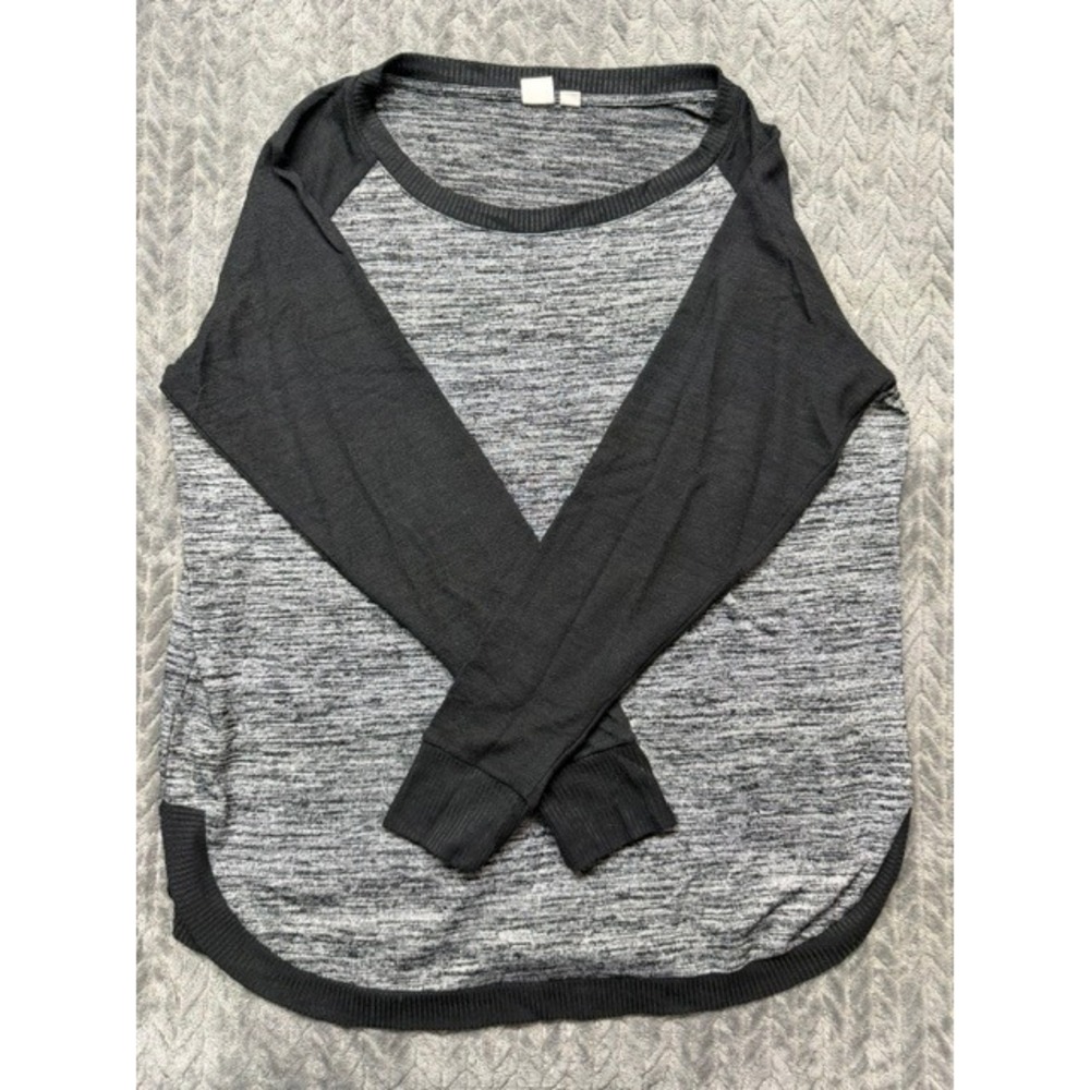 Gap Womens Large Gray Space Dye Raglan Long Sleeve Crew Neck Curved Hem Top 0614